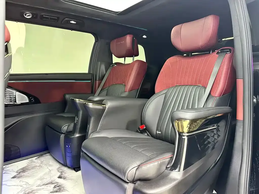GAC Motor Trumpchi M8 — фото 6