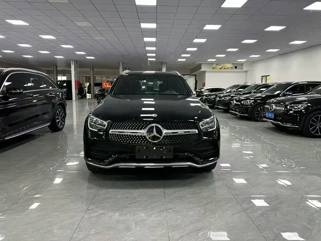 Mercedes-Benz GLC — фото 1
