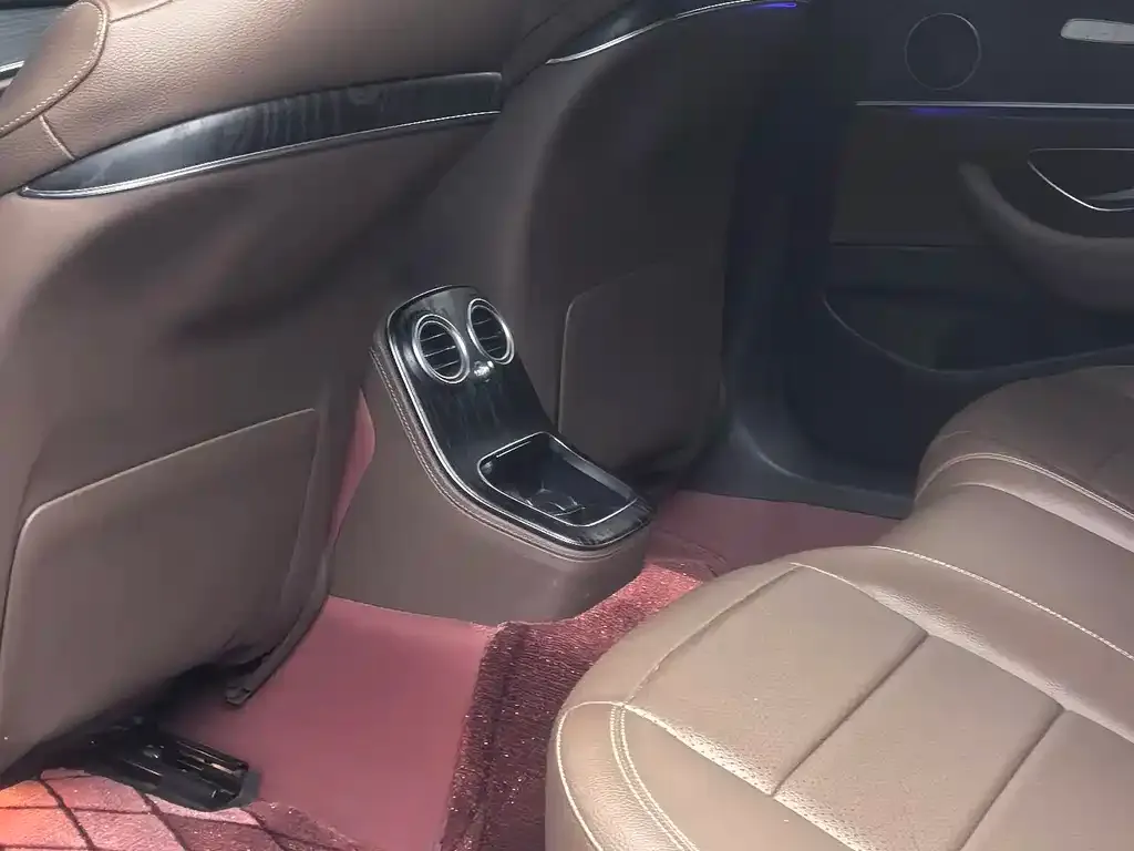 Mercedes-Benz E-Class New Energy — фото 4