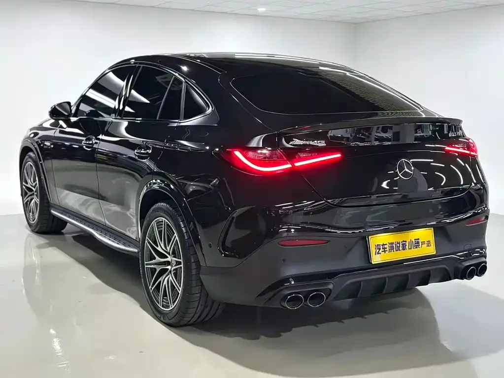 Mercedes-Benz GLC Coupe AMG — фото 9