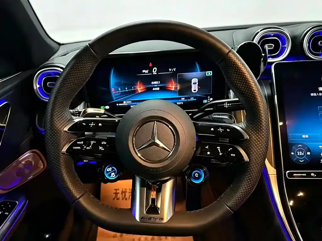 Mercedes-Benz GLC Coupe AMG — фото 6