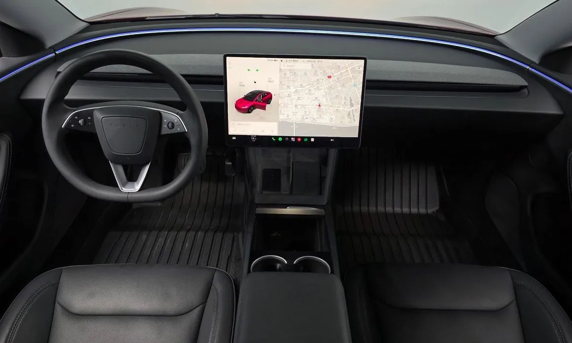Tesla Model 3 — фото 6