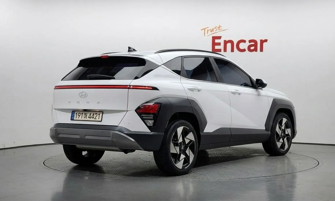 Hyundai Kona — фото 10