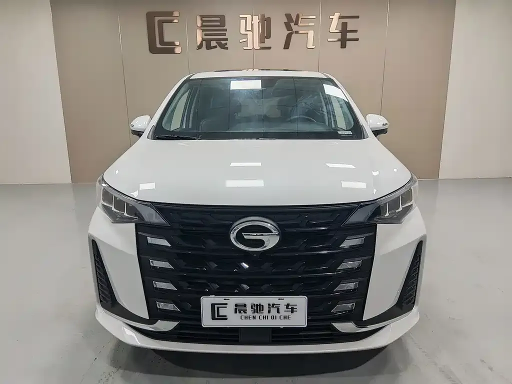 GAC Motor Trumpchi M6 — фото 3