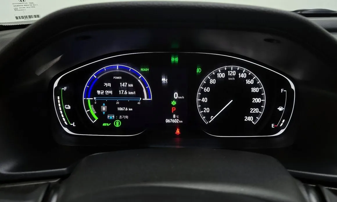 Honda Accord — фото 10