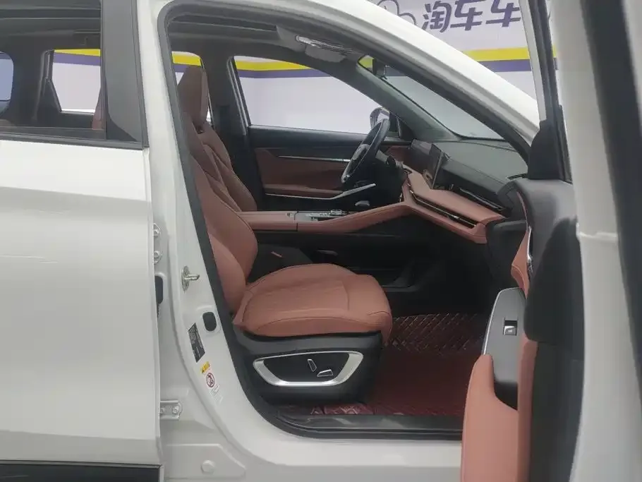 Changan CS75PLUS — фото 4