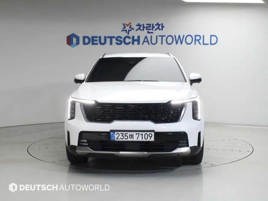 Kia Sorento — фото 6