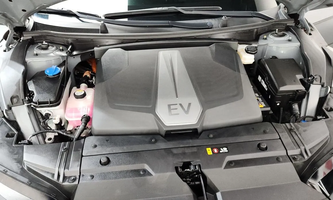 Kia EV6 — фото 6