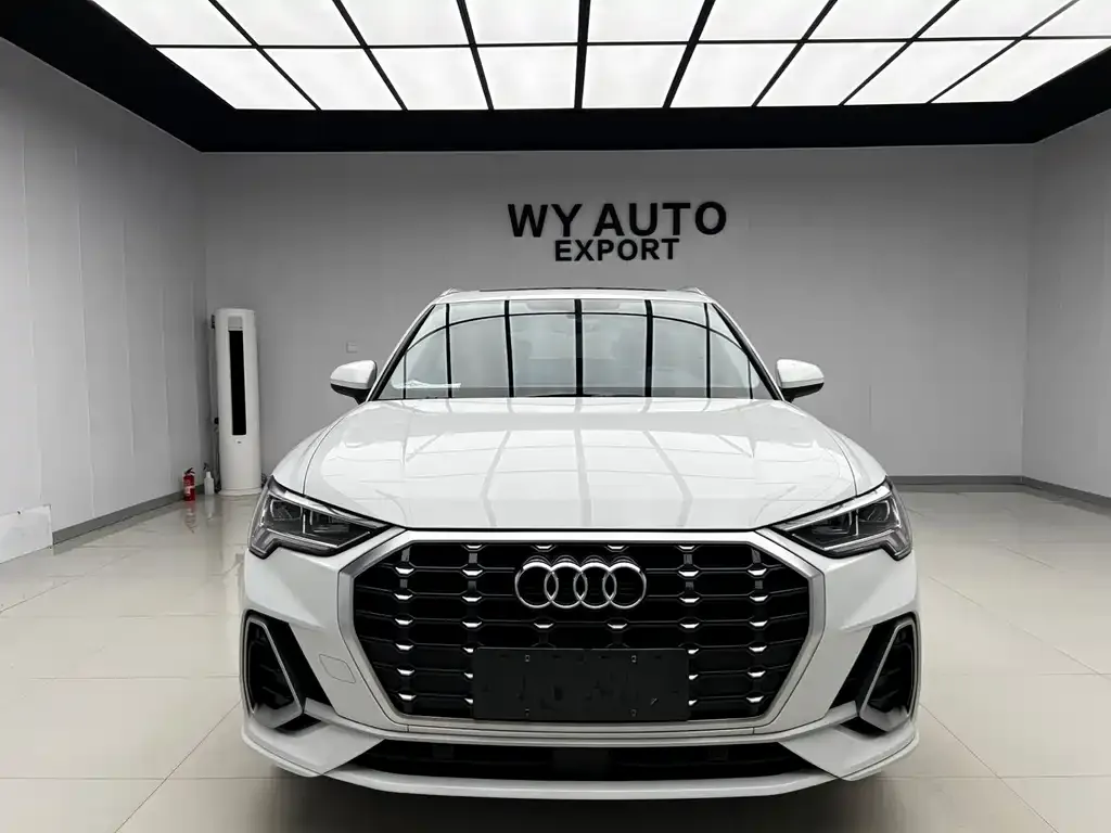 Audi Q3 — фото 8