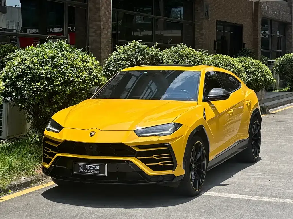 Lamborghini Urus SE — фото 1