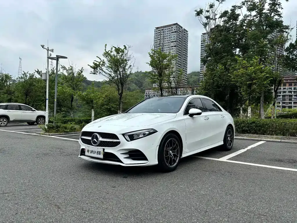 Mercedes-Benz A-Class — фото 1