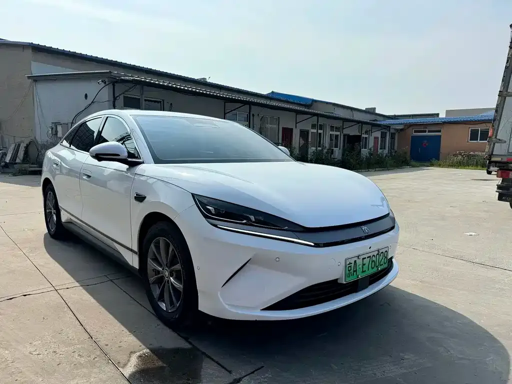 BYD Qin L — фото 2