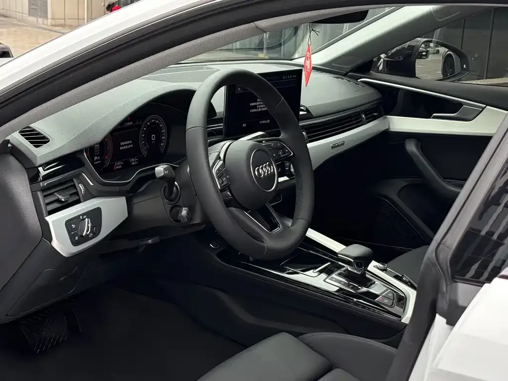 Audi A5 (Import) — фото 2