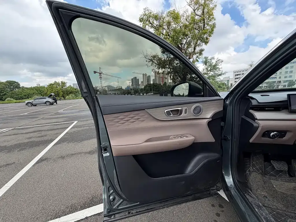 Chery Tiggo 8 PLUS — фото 6