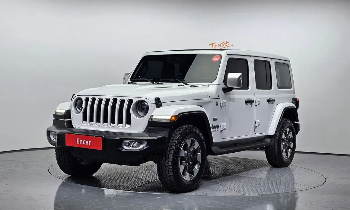 Jeep Wrangler — фото 1