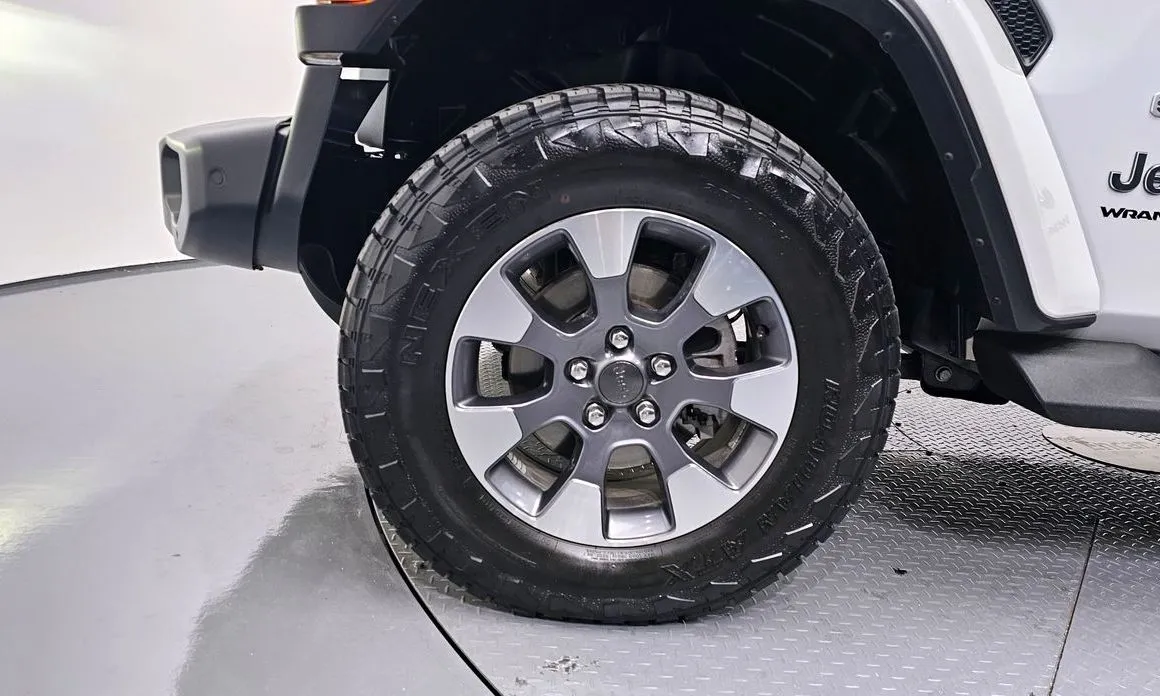 Jeep Wrangler — фото 6