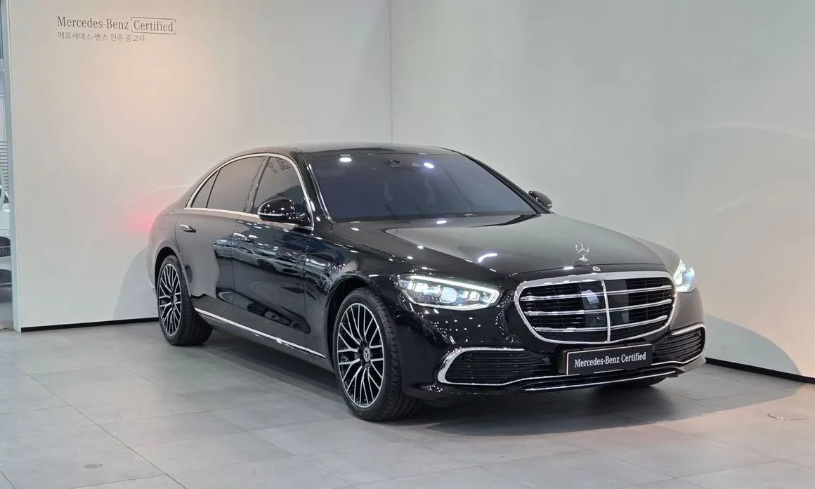 Mercedes-Benz S-Class — фото 1
