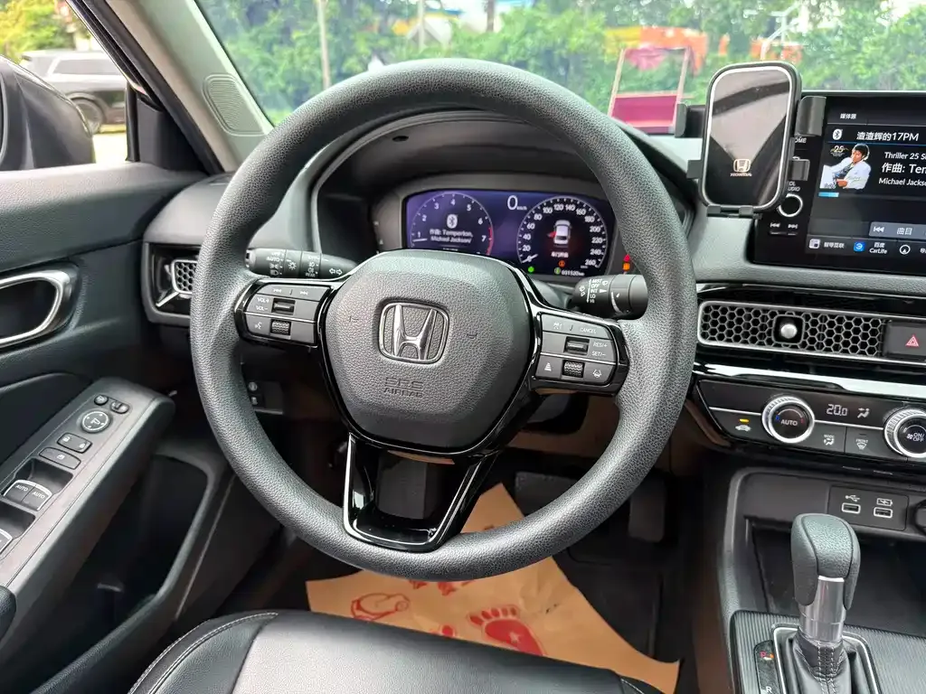 Honda Civic — фото 8