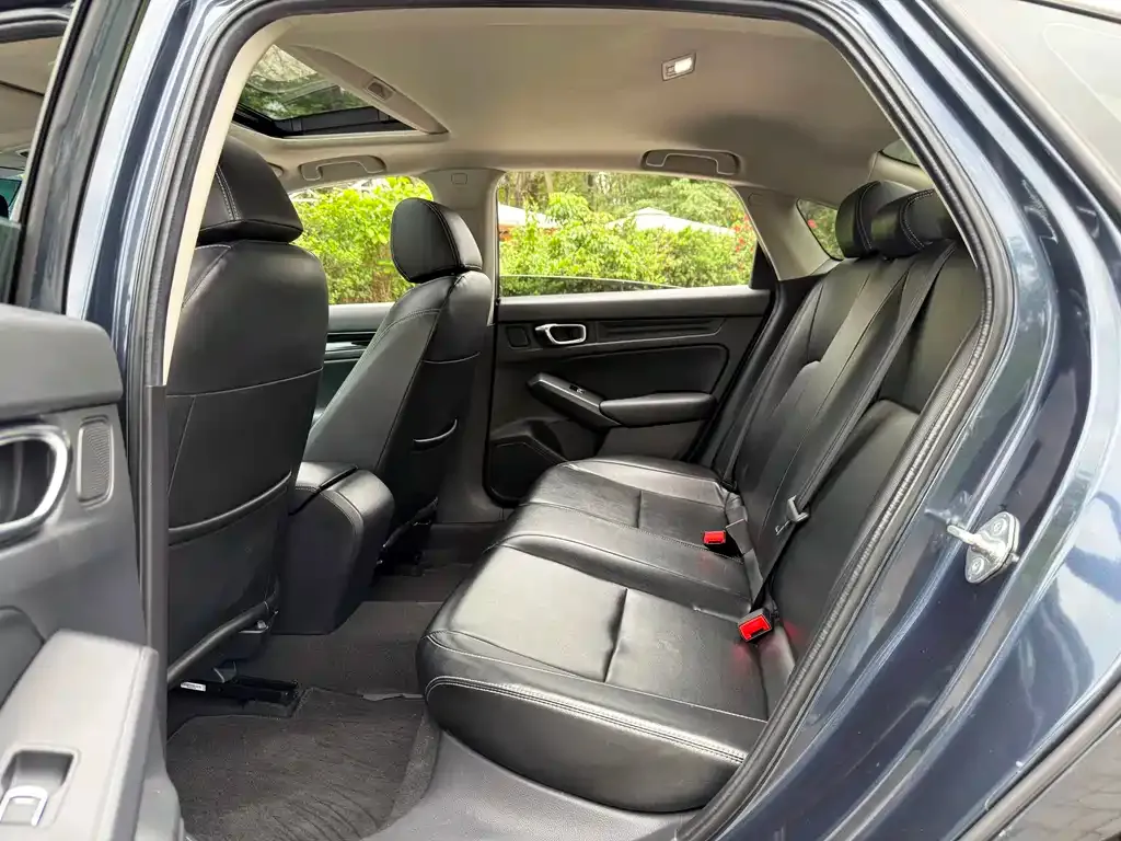 Honda Civic — фото 5