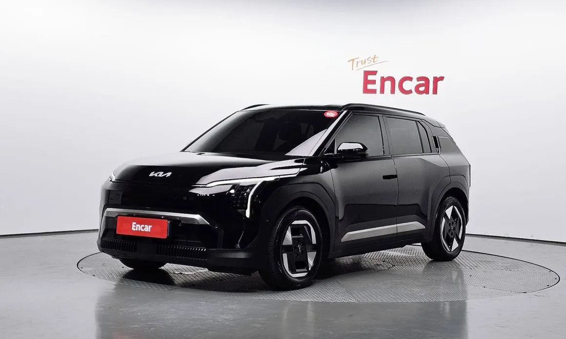 Kia EV3 — фото 1