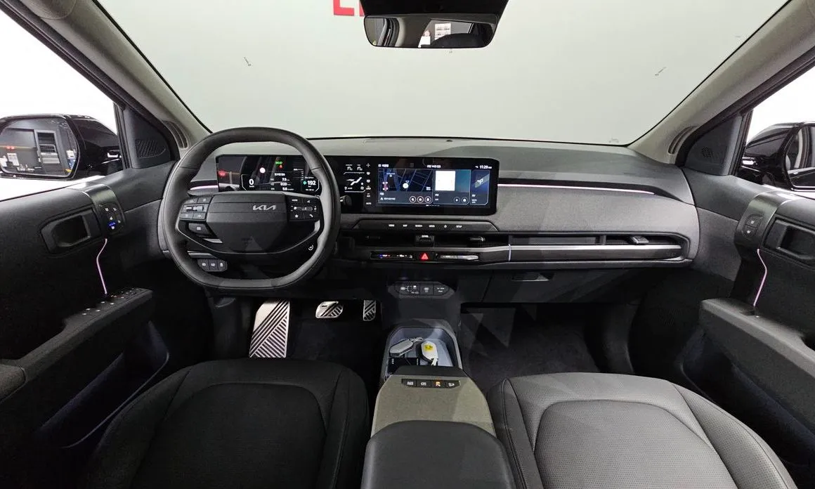Kia EV3 — фото 8