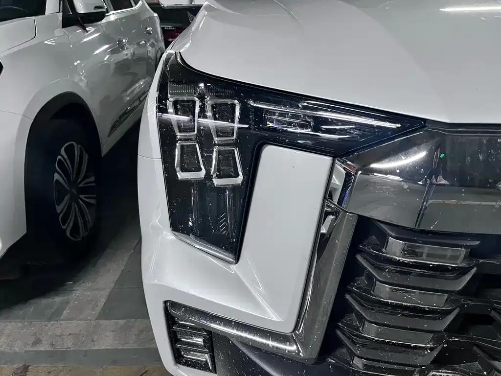 GAC Motor Trumpchi ES9 — фото 2