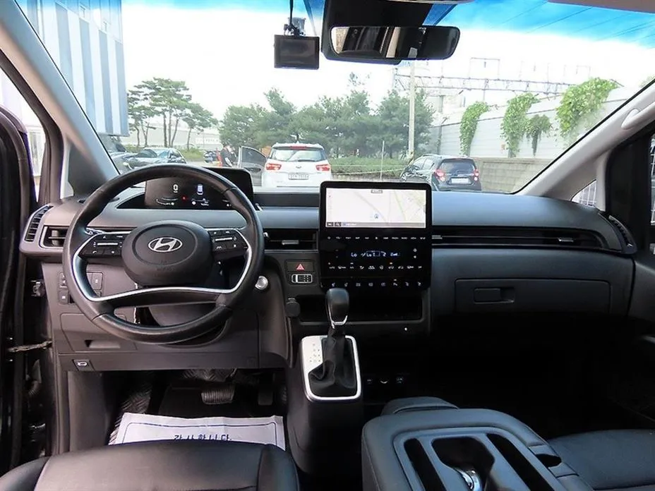 Hyundai Staria — фото 4