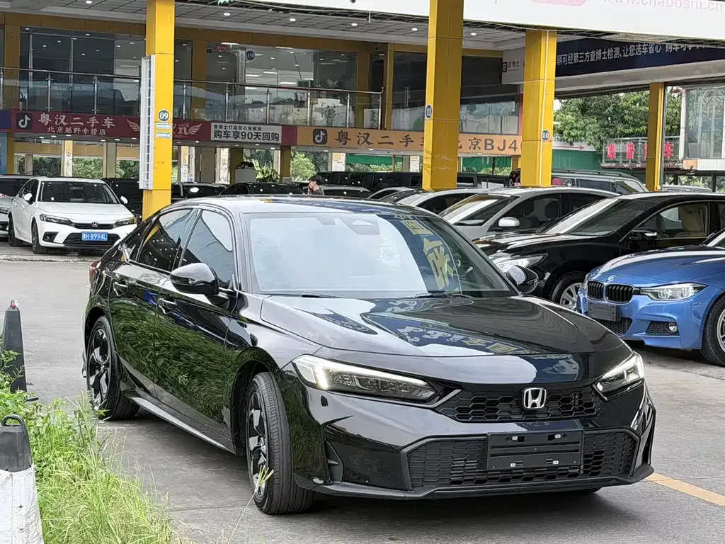 Honda Civic — фото 9