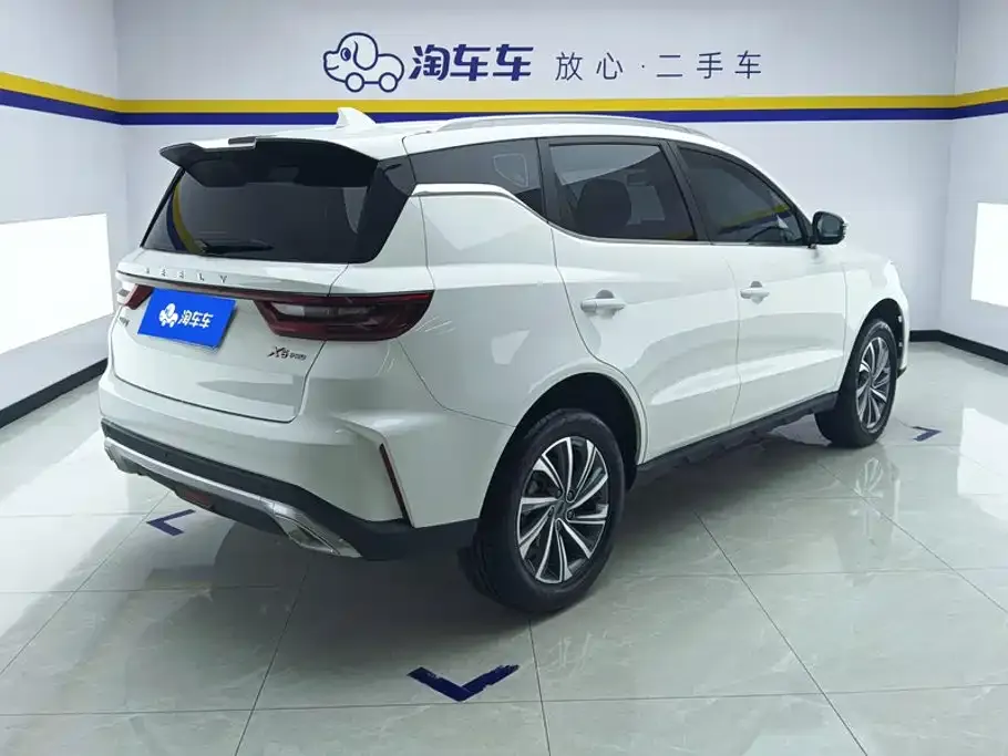 Geely Vision X6 — фото 5
