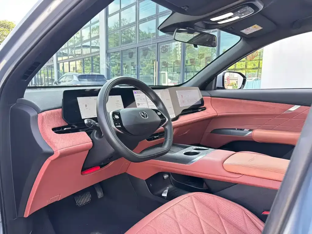 Changan CS75PLUS — фото 2