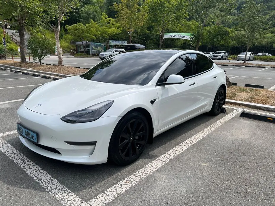 Tesla Model 3 — фото 6