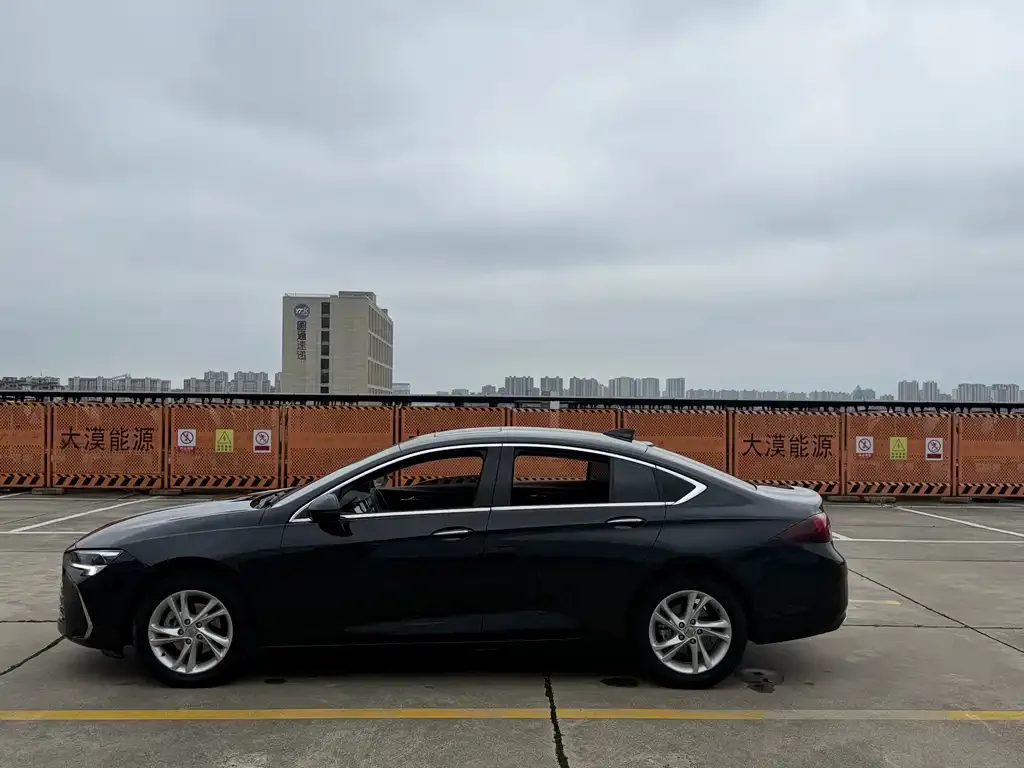 Buick Regal — фото 8