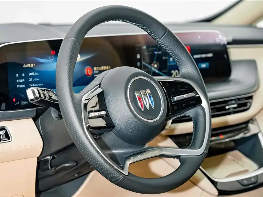 Buick GL8 Hybrid — фото 3