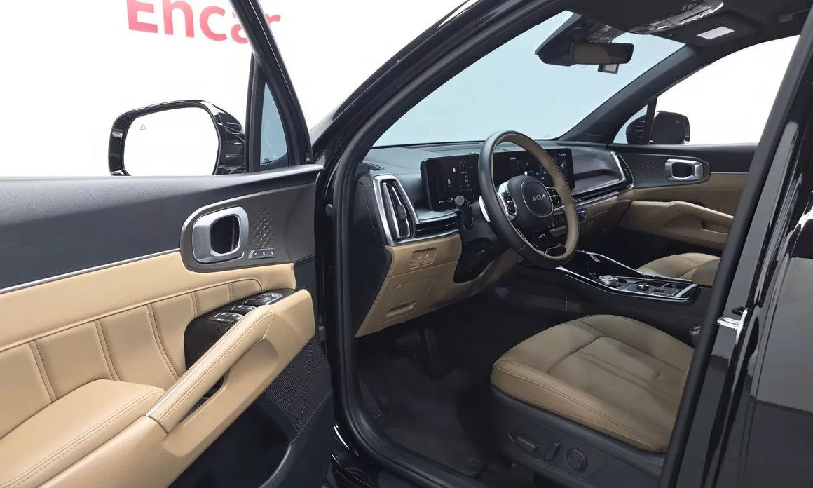 Kia Sorento — фото 7