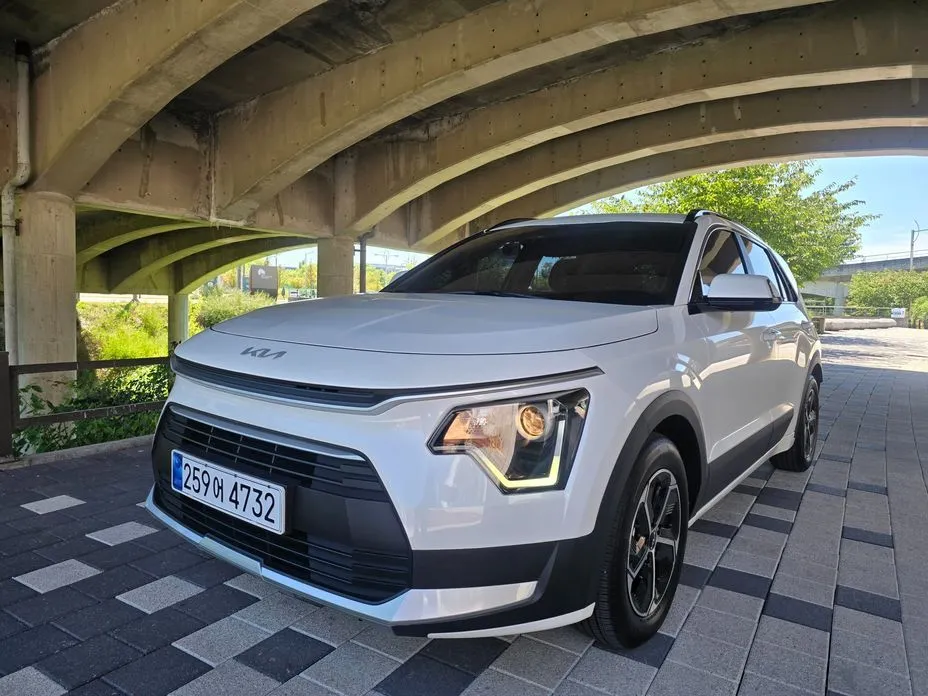 Kia Niro — фото 1
