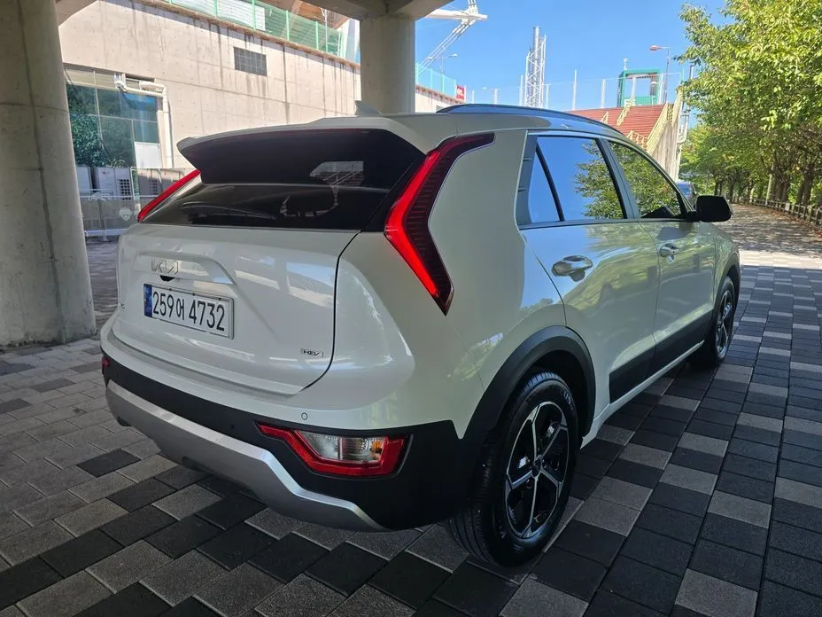 Kia Niro — фото 8