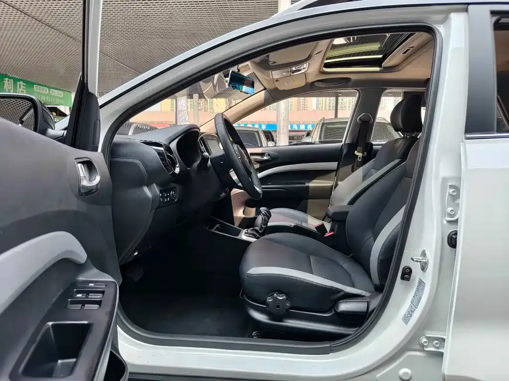 Kia KX1 — фото 6