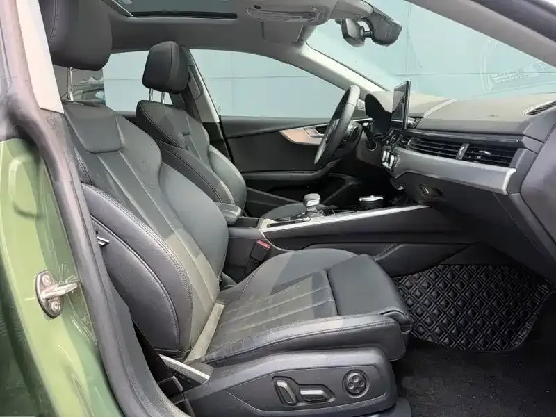 Audi A5 (Import) — фото 2