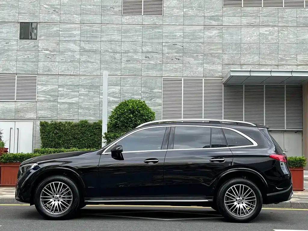 Mercedes-Benz GLC — фото 7