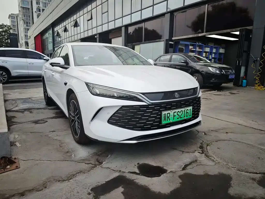 BYD Qin L — фото 7