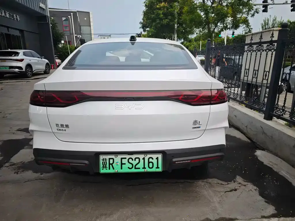 BYD Qin L — фото 4