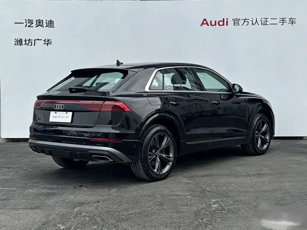 Audi Q8 — фото 4