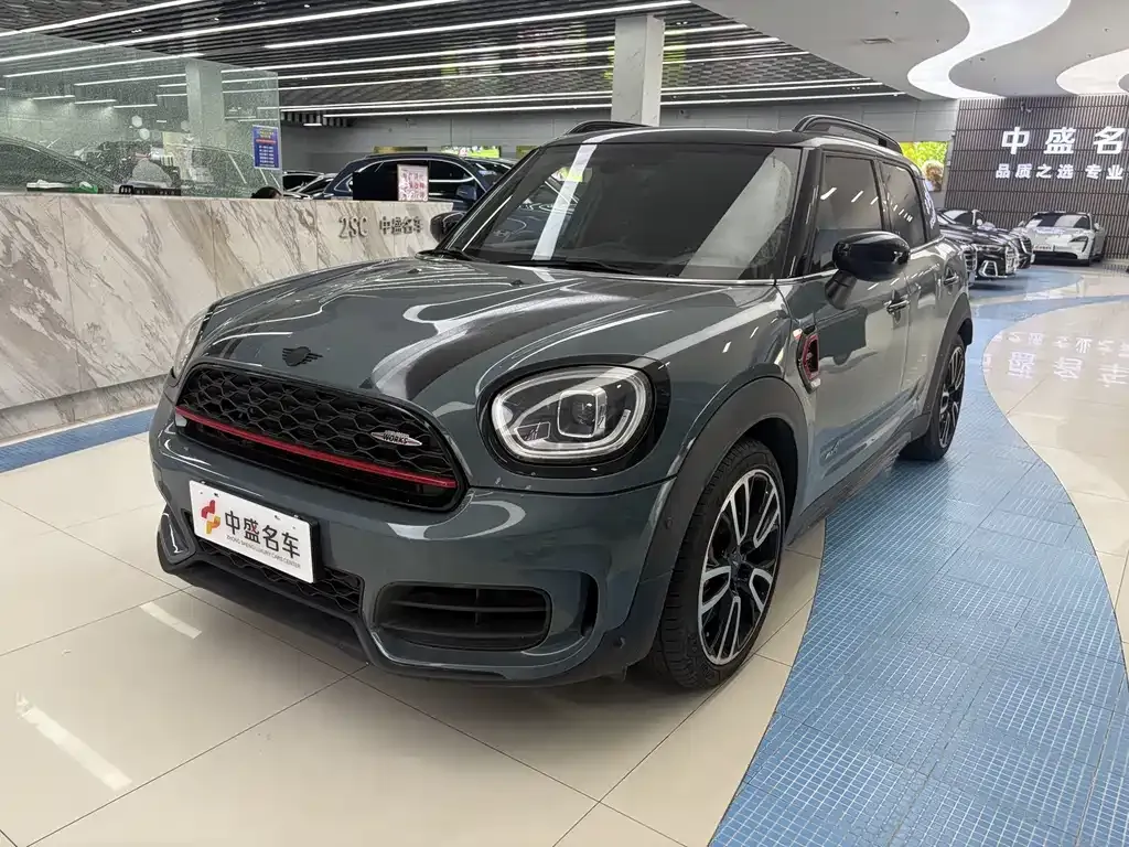 MINI Countryman JCW — фото 1