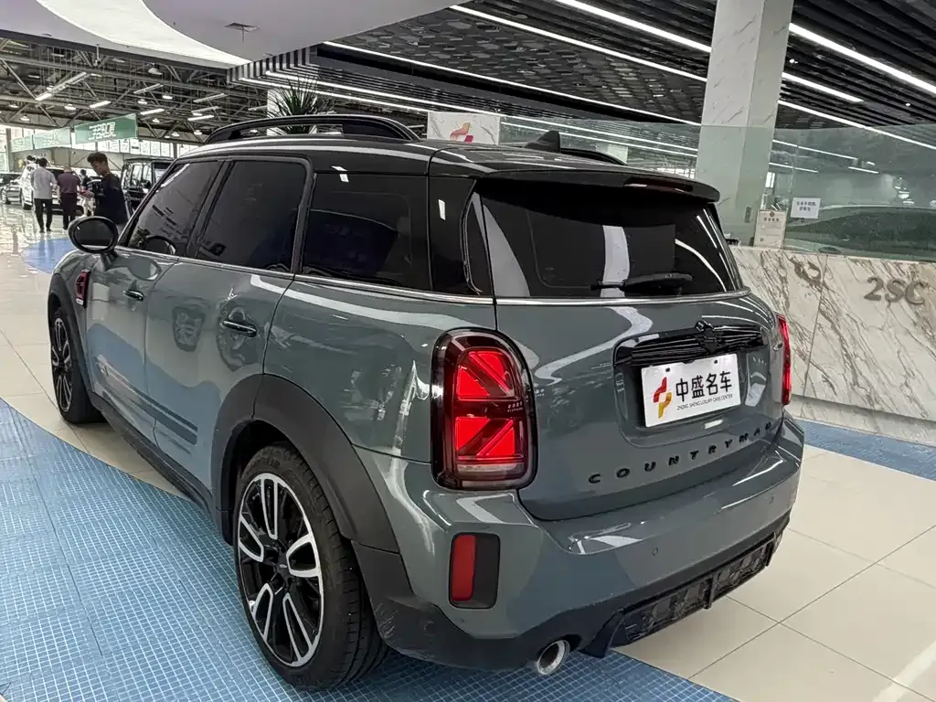 MINI Countryman JCW — фото 9