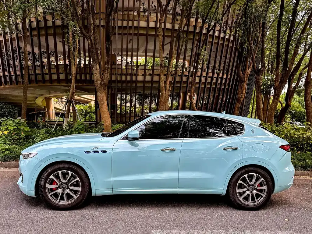 Maserati Levante — фото 9