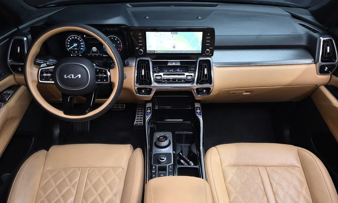Kia Sorento — фото 10