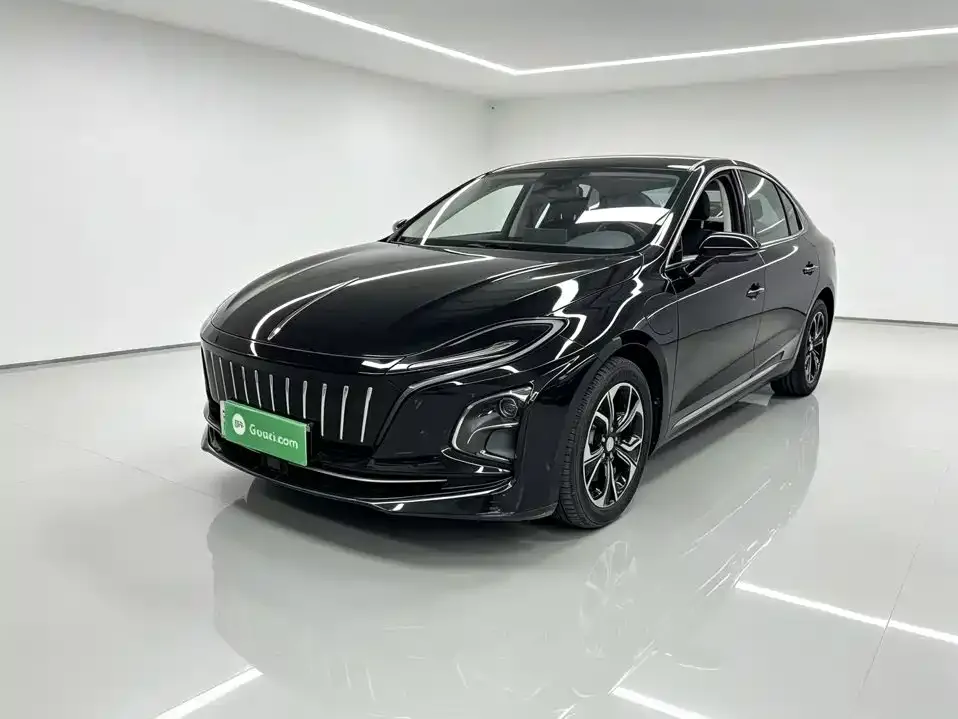 Hongqi E-QM5 — фото 1