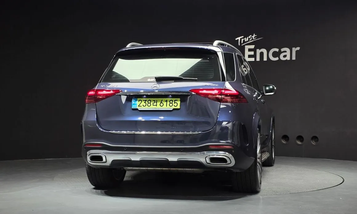 Mercedes-Benz GLE-Class — фото 5