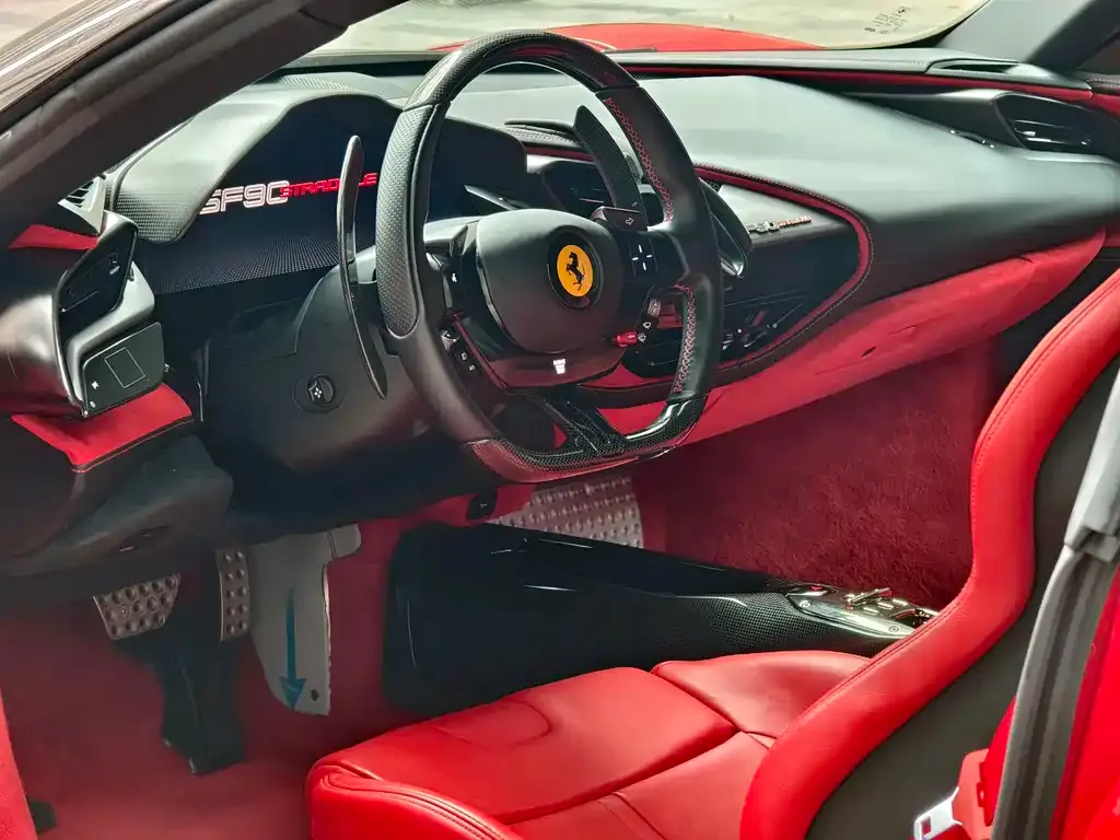 Ferrari SF90 — фото 4