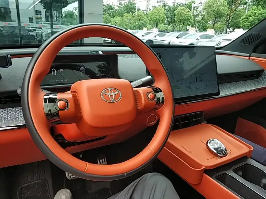 Toyota Platinum 3X — фото 10